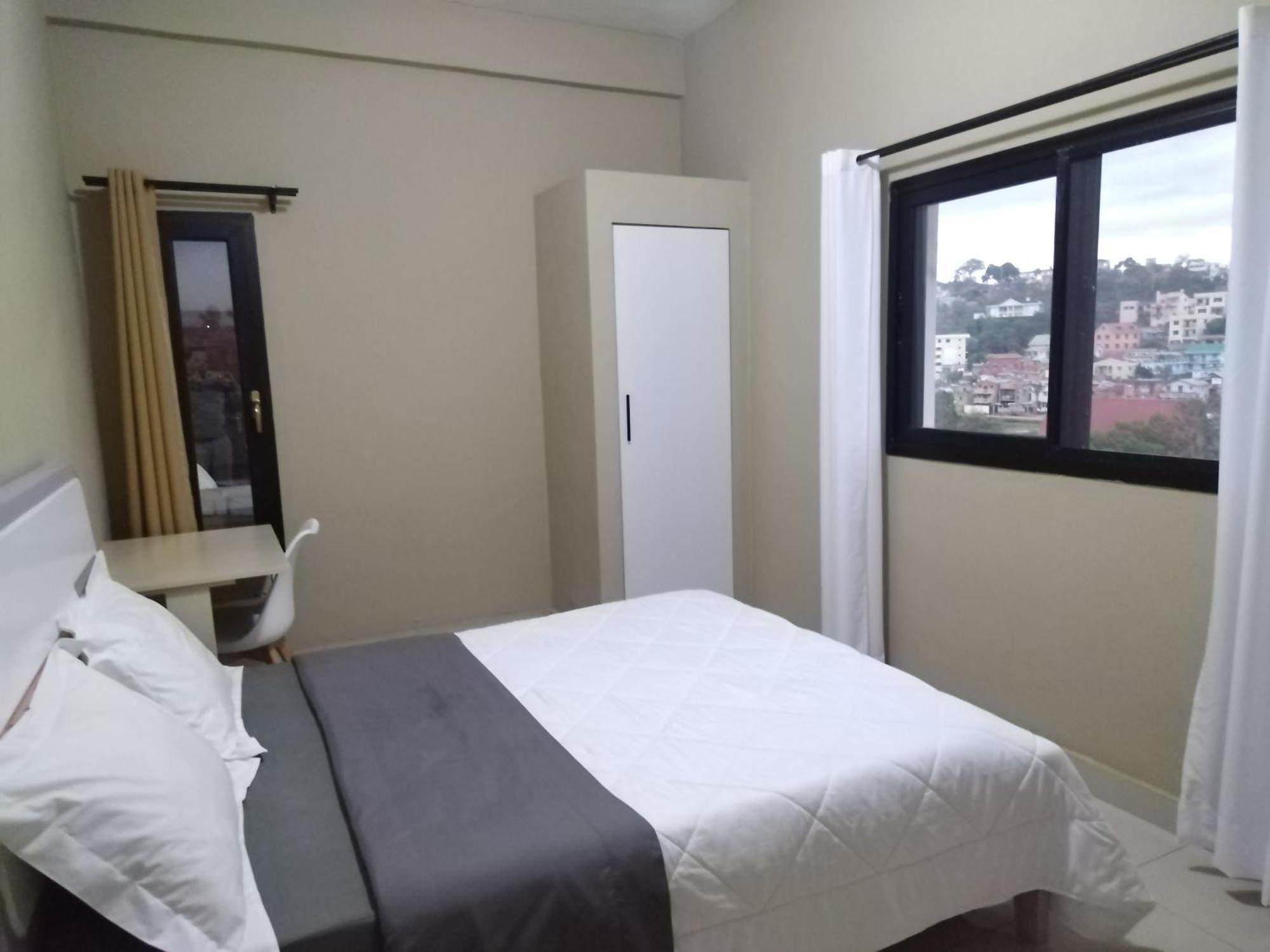 Milestone City Appartements - Avec Restaurant - Sans Coupure D'Electricite - Vues Imprenables Antananarivo Exterior photo