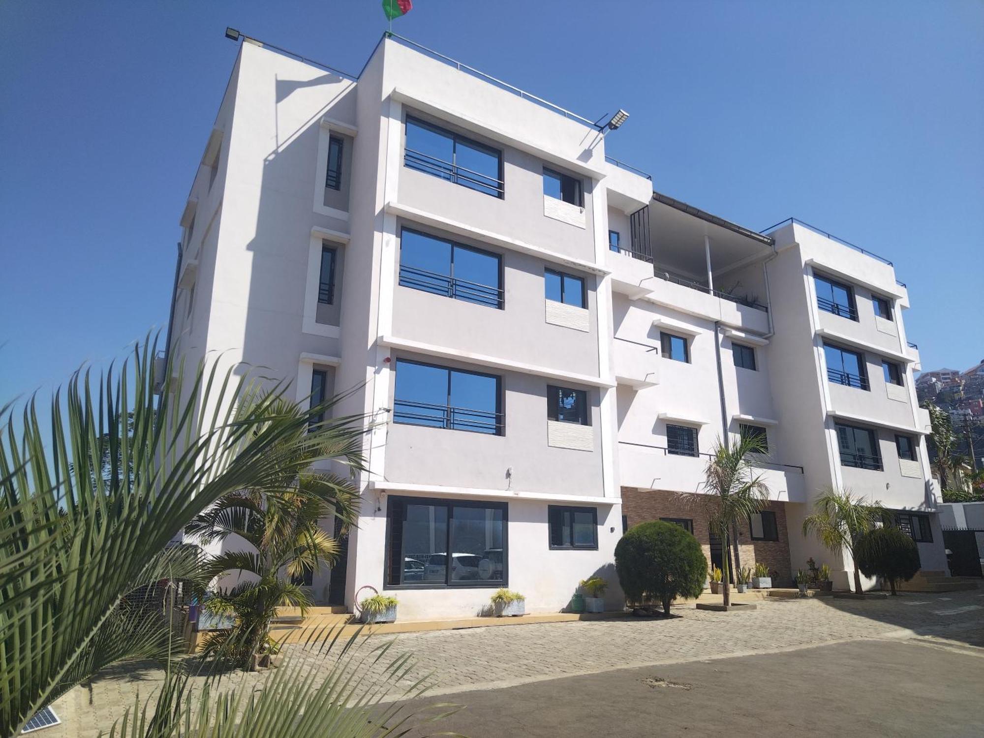 Milestone City Appartements - Avec Restaurant - Sans Coupure D'Electricite - Vues Imprenables Antananarivo Exterior photo